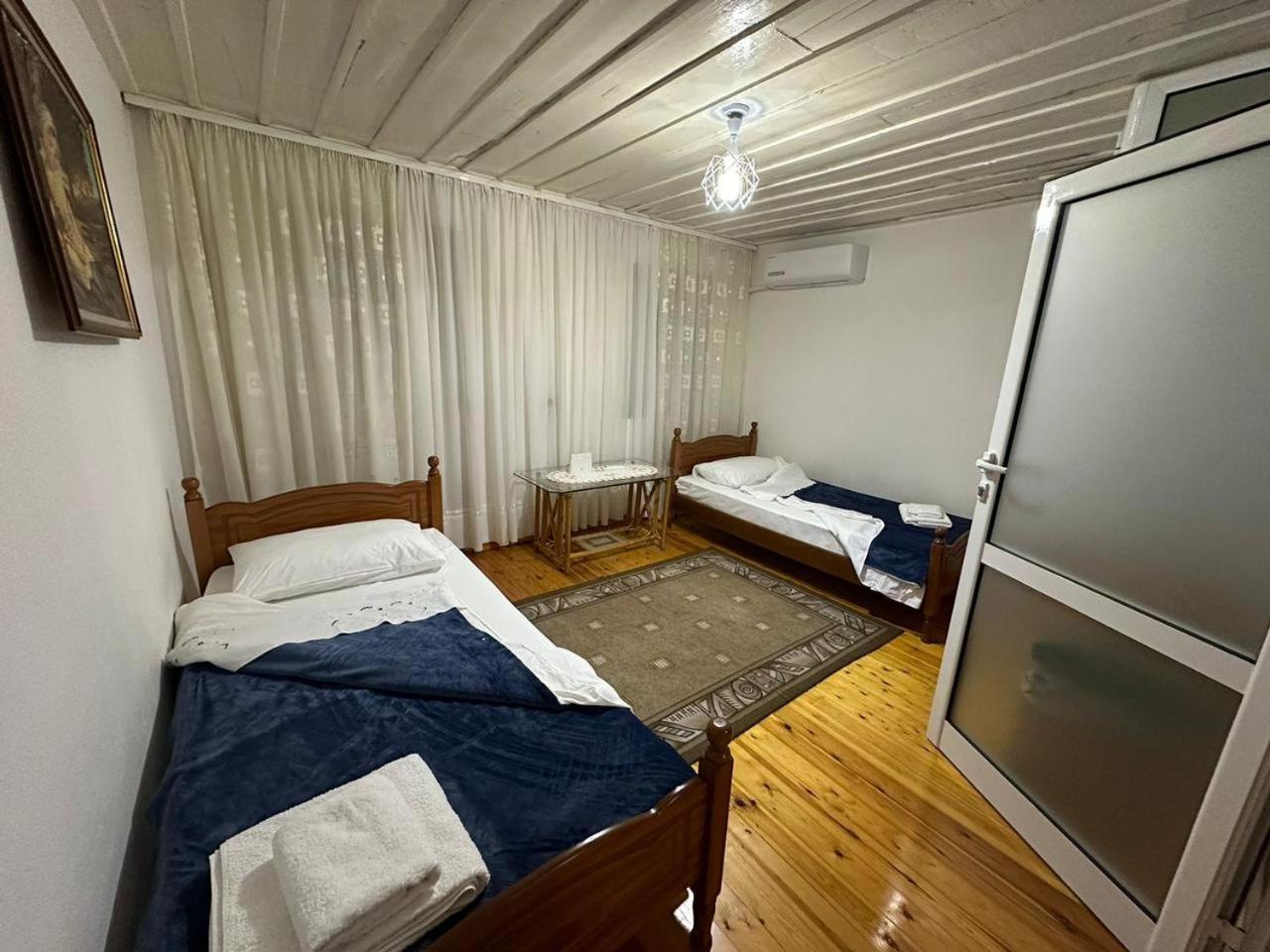 Geri Guesthouse Gjirokastra Zewnętrze zdjęcie