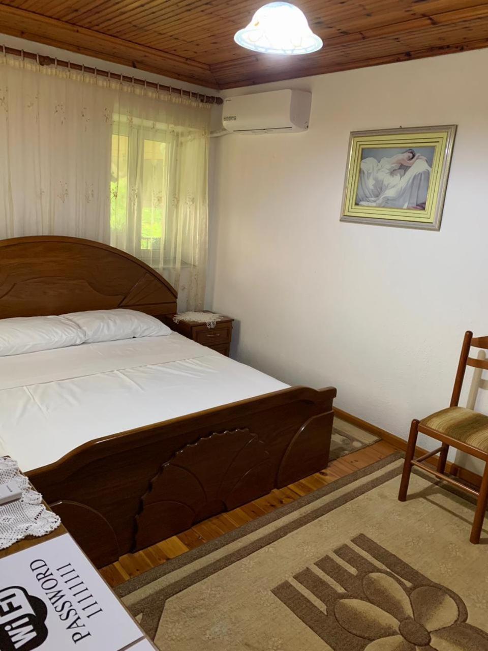 Geri Guesthouse Gjirokastra Zewnętrze zdjęcie